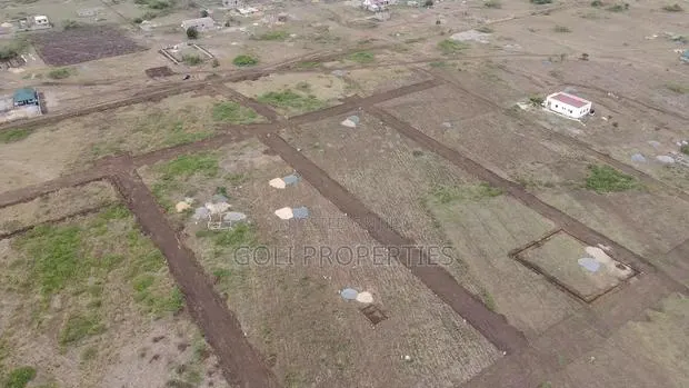 Titled Half Plot for Sale at Shai Hills · Photo 1