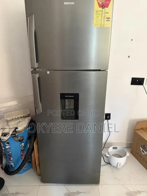 Bruhm Fridge · Photo 1