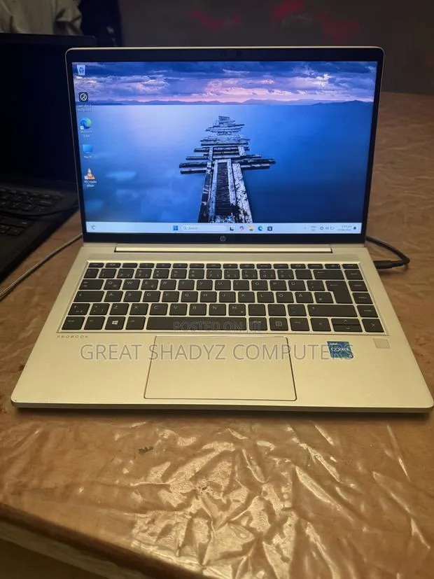 Laptop HP ProBook 440 G8 8GB Intel Core i5 SSD 256GB · Photo 1