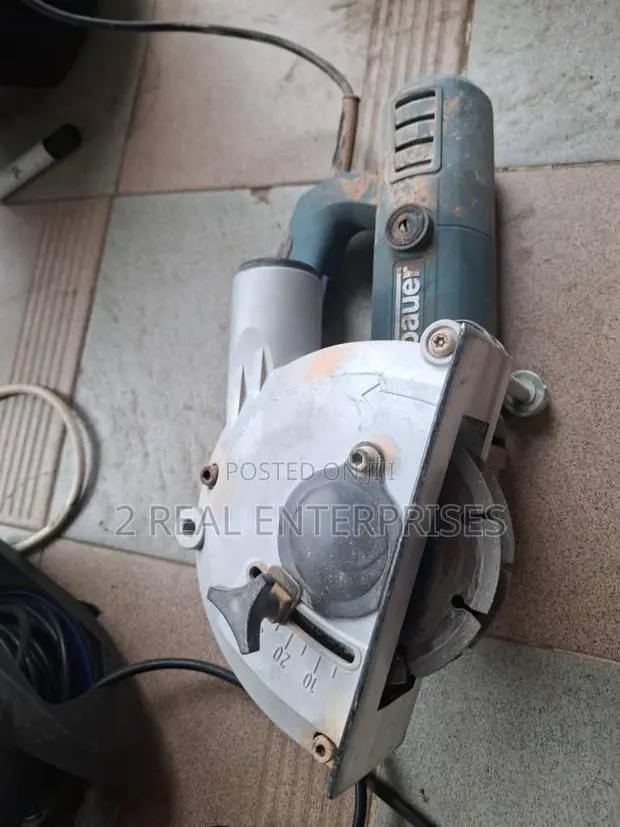 Erbauer Wall Chaser 1,500W Pre Owned From UK · Photo 1