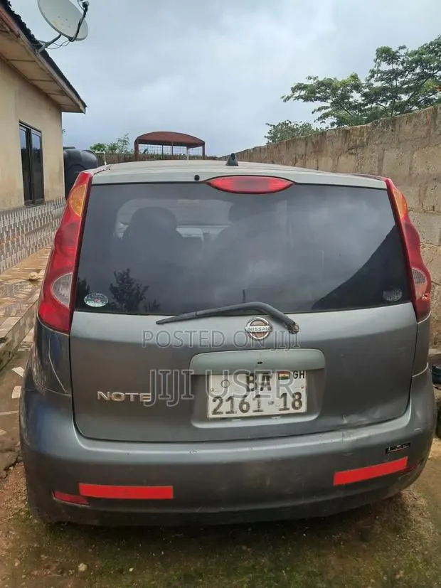 Nissan Note 2006 Gray · Photo 1