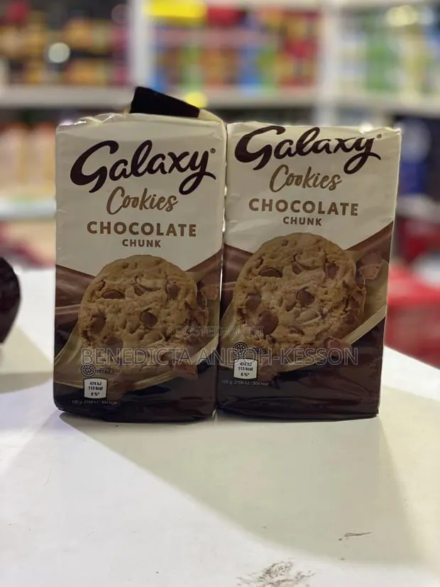 Galaxy Chocolate Chips Cookies · Photo 1