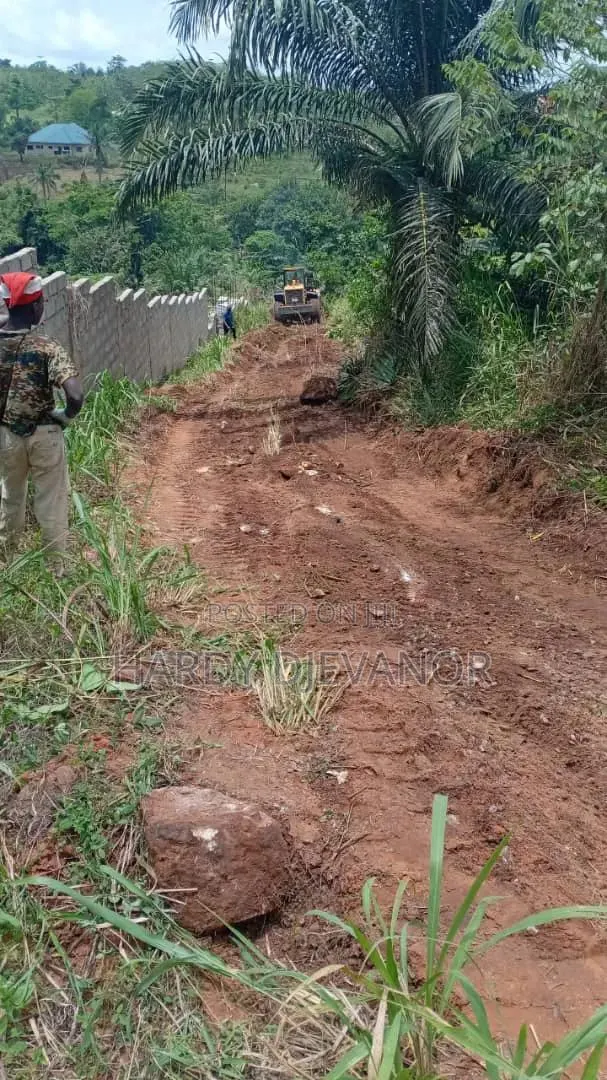 Prime Hill Top Land for Sale at Obosomase Akuapem · Photo 1