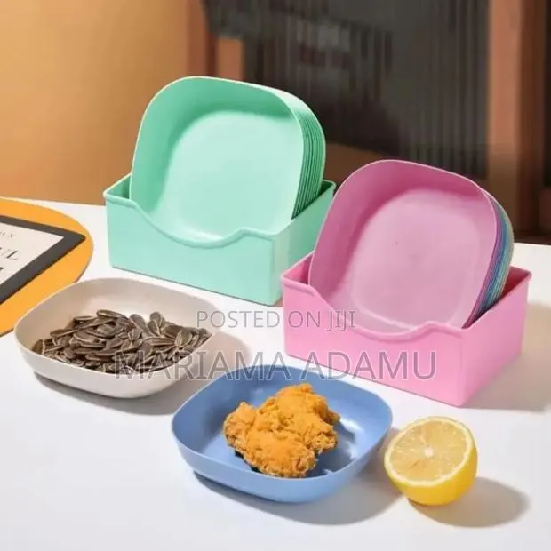 Mini Plates Set · Photo 1