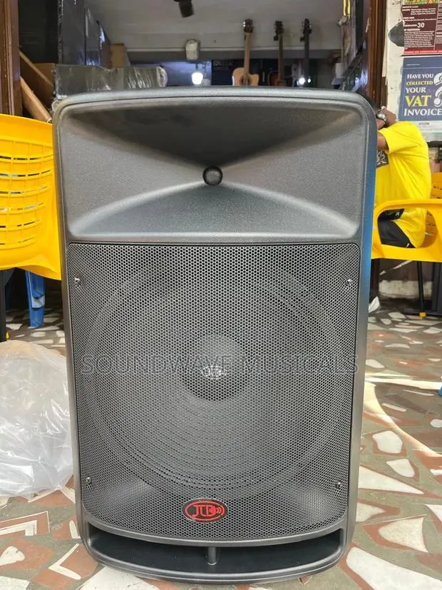 JLD 15'' Inches Rechargeable Bluetooth Speaker · Photo 1
