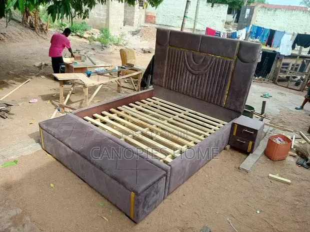 Quality Bed Frame · Photo 1