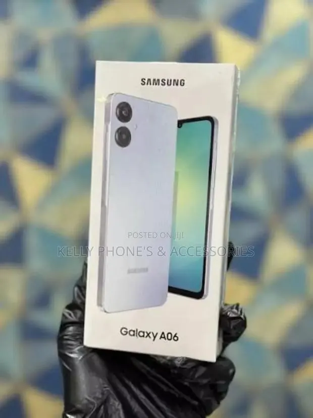 New Samsung Galaxy A06 64 GB White · Photo 1