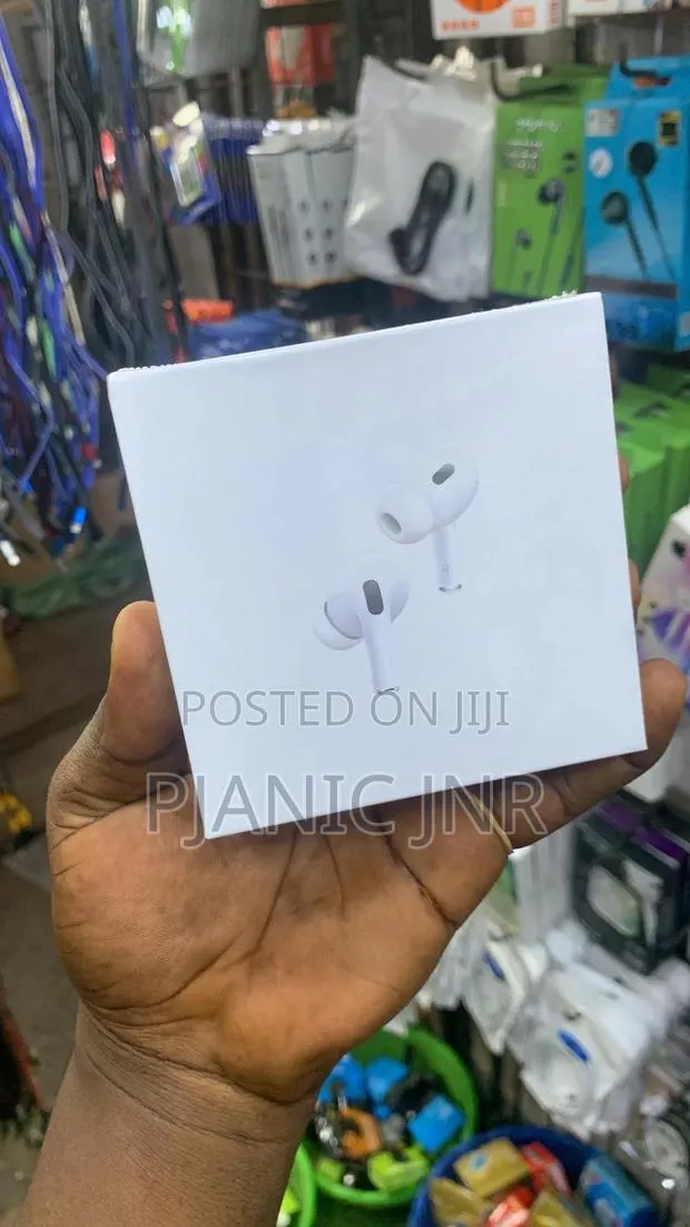 Original 2nd Generation Airpod · Photo 1