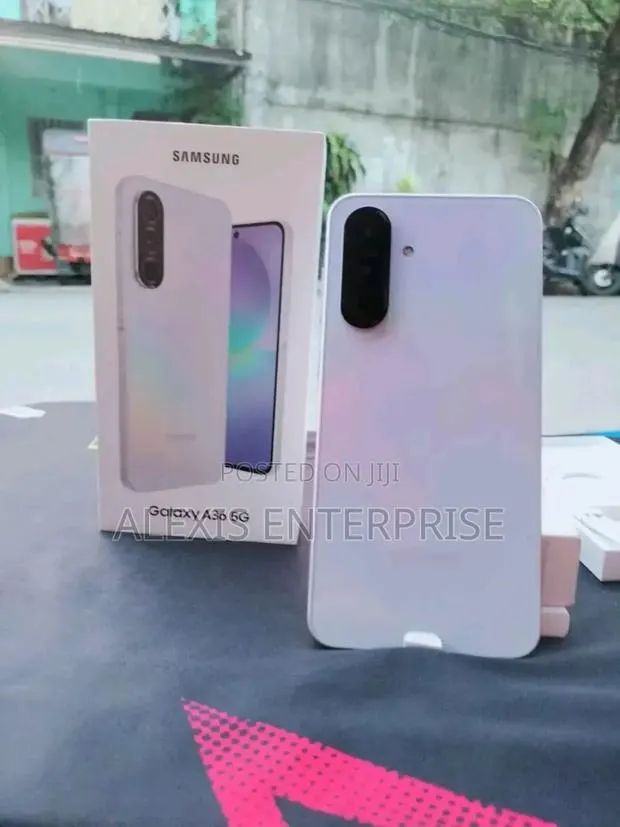 New Samsung Galaxy A36 128 GB Silver · Photo 1
