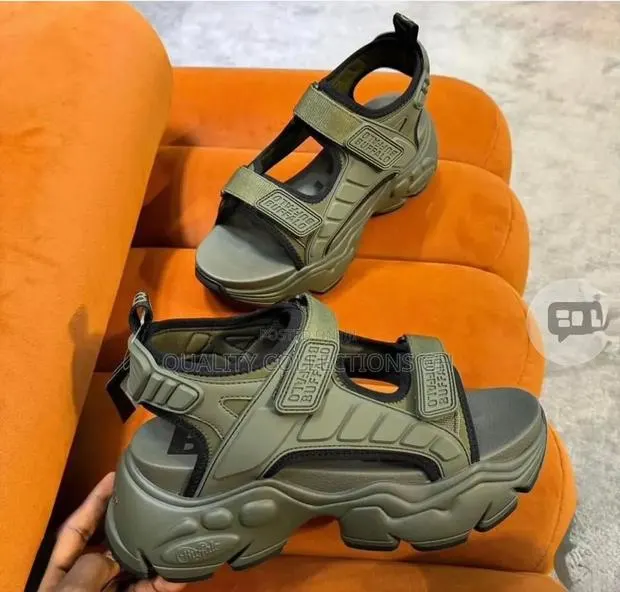 Buffalo Binary Track Sandals · Photo 1
