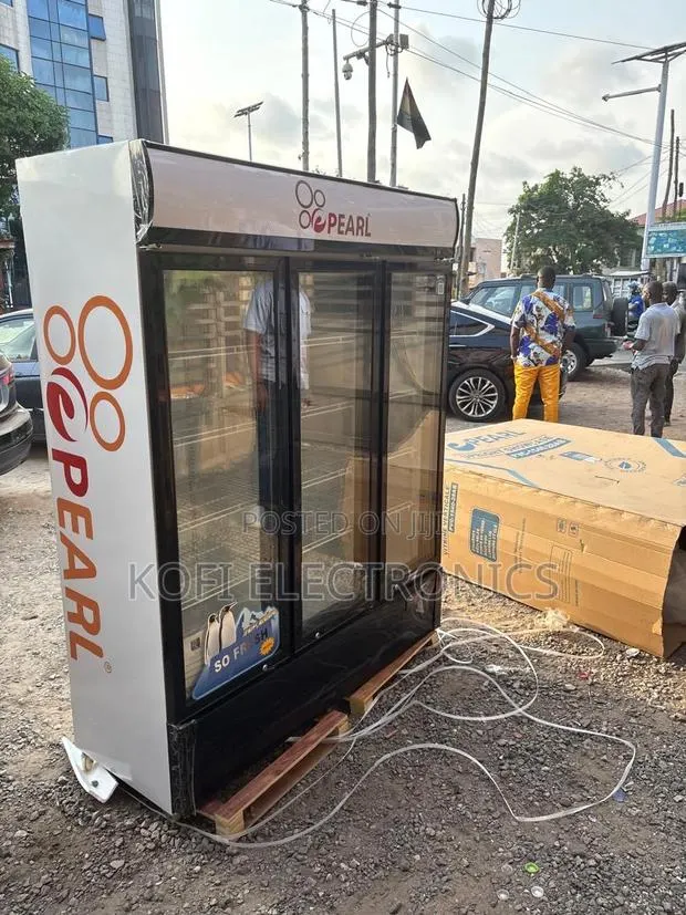 Pearl 950l Display Fridge Spacious Cooling Modern Display · Photo 1