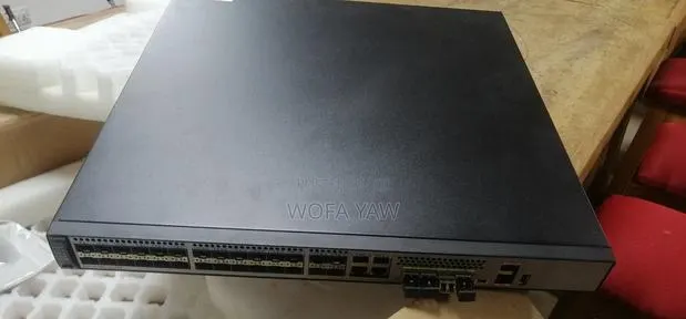 Huawei S5720 Aggregation Switch, 28xgig SFP/4x10ge Sfp+ · Photo 1