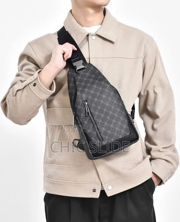 Chest/Cross Bag · Photo 1
