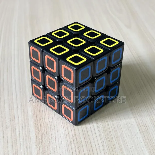 Premium Black Rubik's Cube 3x3x3 · Photo 1