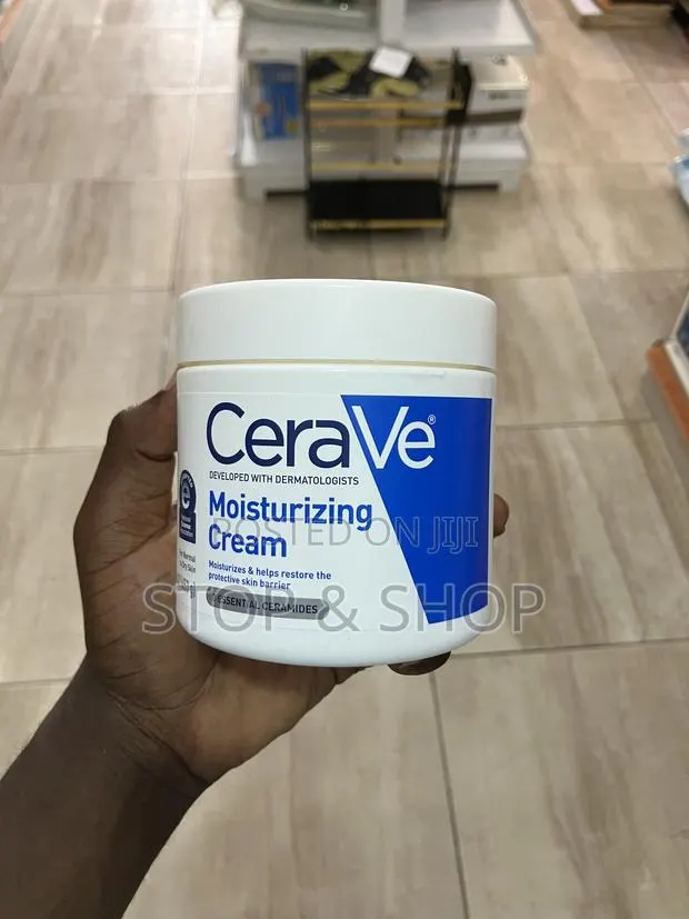 CeraVe Moisturizing Cream · Photo 1