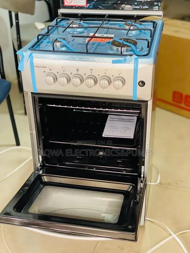 Compact Volcano 4 Burner Gas Cooker · Photo 1