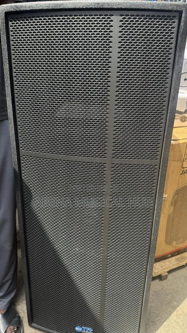 Rcf Tt+ Full Range Speaker · Photo 1