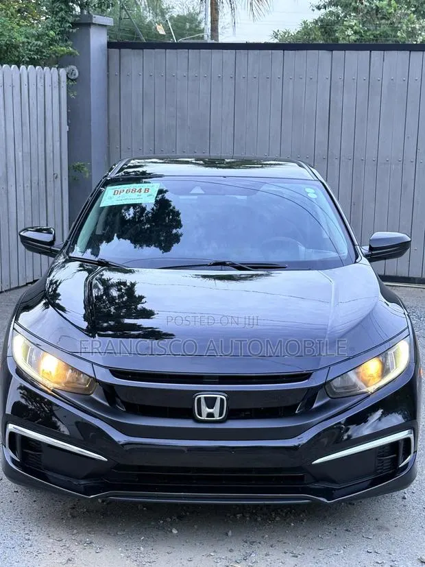 Honda Civic LX Sedan 2020 Black · Photo 1
