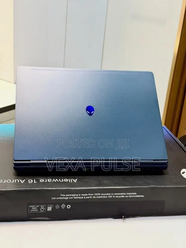 Laptop Alienware 16 Aurora 16GB Intel Core 7 SSD 1T · Photo 1