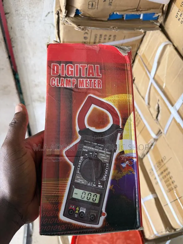 Digital Clamp Meter Dt266 · Photo 1
