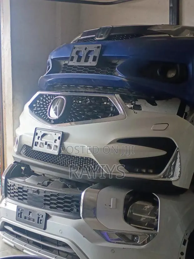 2018 HONDA FIT 2023 OUTLANDER and 2021 ACURA RDX Available · Photo 1