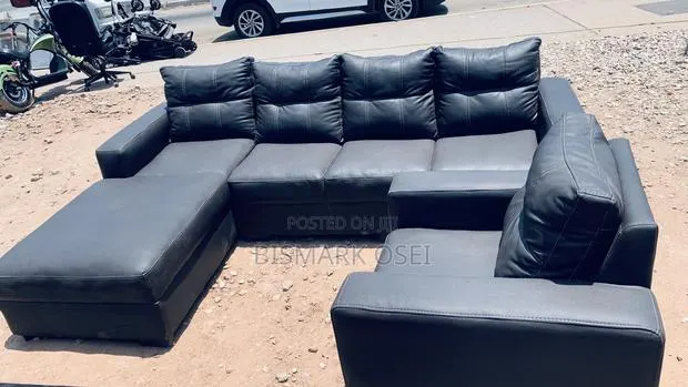 Comfortable L Shape With Single, Very Neat and Quality · Photo 1