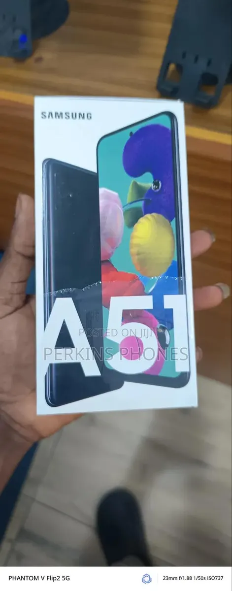New Samsung Galaxy A51 128 GB Black · Photo 1