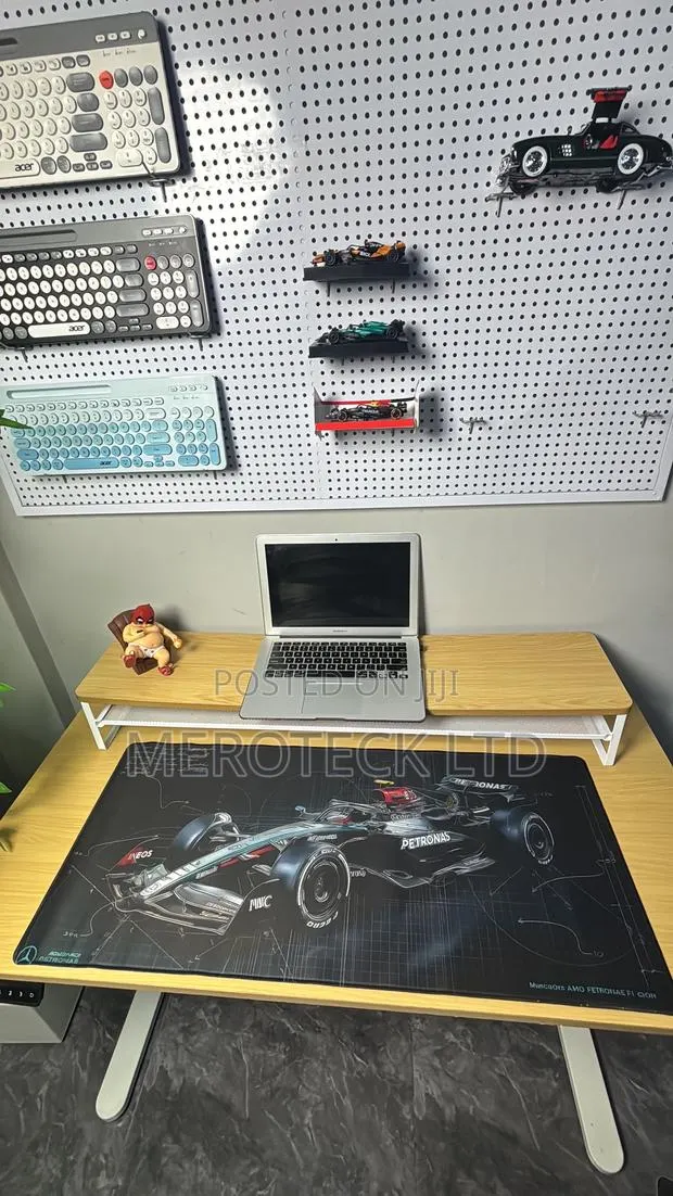 Computer and Study Desk Pad · Photo 4