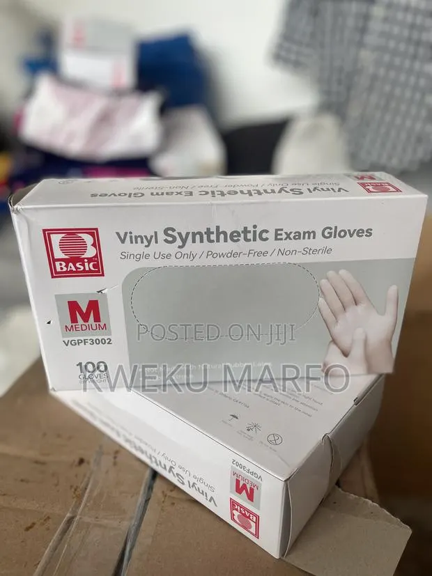 Vinyl Synthetic Exam Gloves · Photo 1