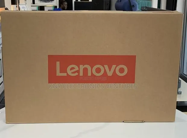 New Laptop Lenovo Ideapad 3 16GB Intel Core i7 SSD 512GB · Photo 1