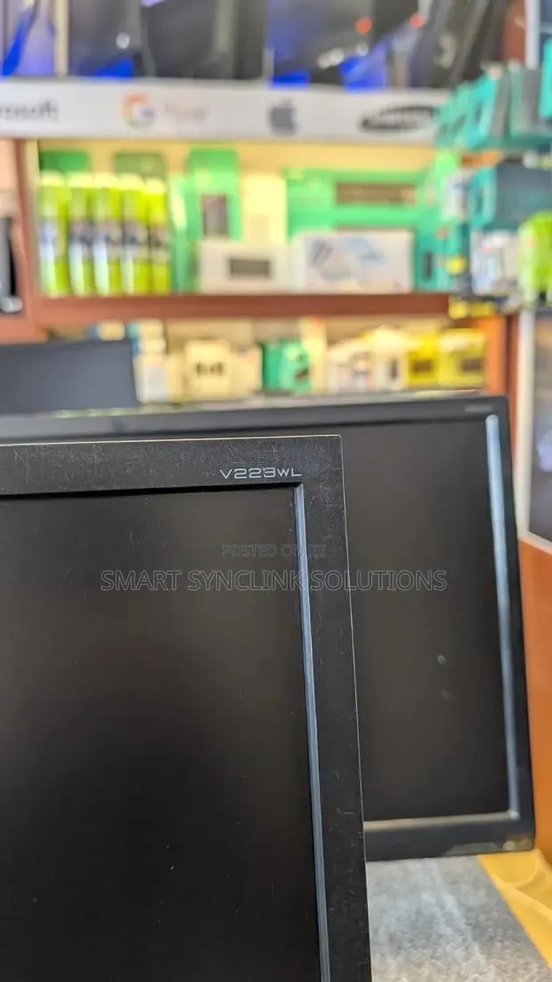 22 Inches Acer Monitors Available (2pcs) · Photo 2