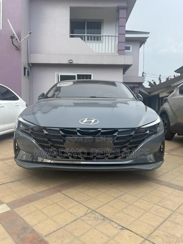 Hyundai Elantra 2021 Gray · Photo 1