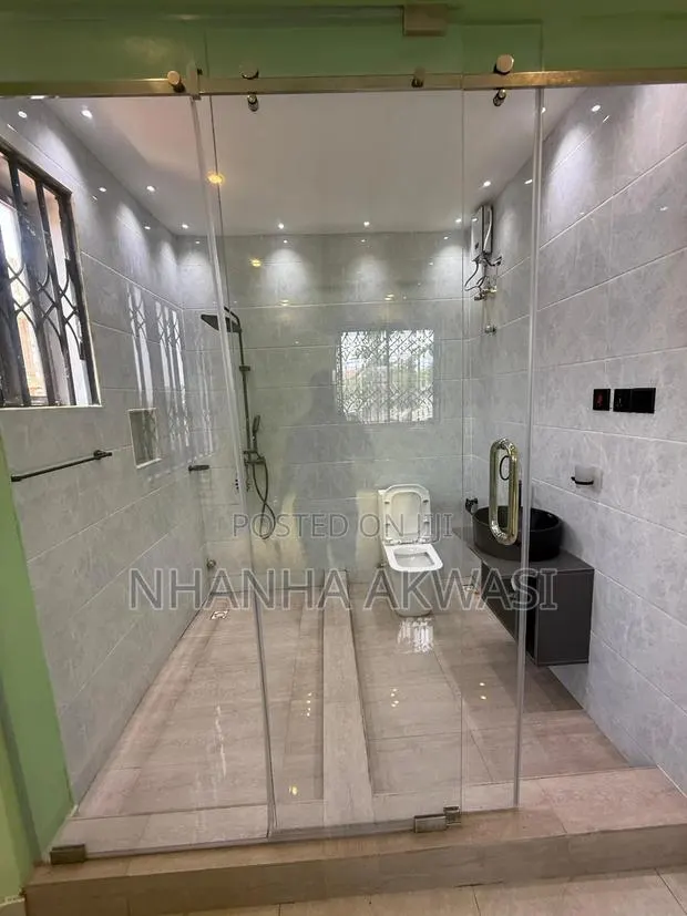 1bdrm Apartment in Spintex Hfc, Sakumono for rent · Photo 1