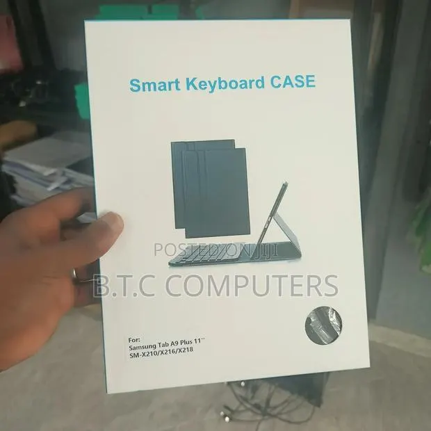 Samsung Galaxy Tab A9 Plus 11 " Smart Keyboard Case · Photo 1