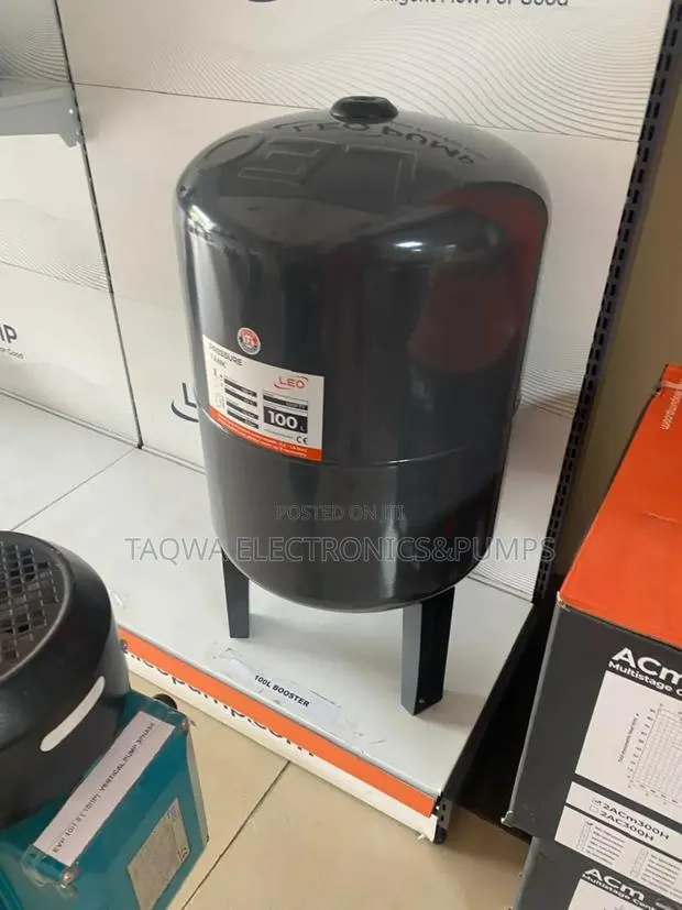 100 Litres Leo Pressure Booster · Photo 1