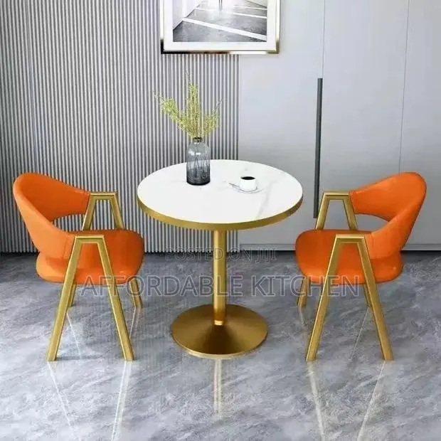 Modern Dinning Set · Photo 1