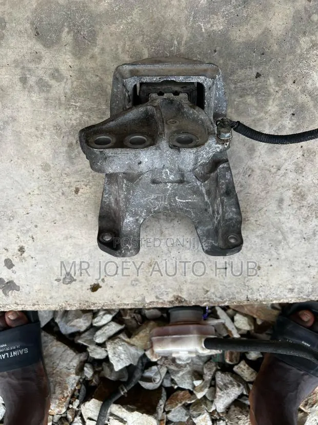 Honda Civic 2016 2017 2018 2019 2020 2021 Engine Seat 2.0L · Photo 1