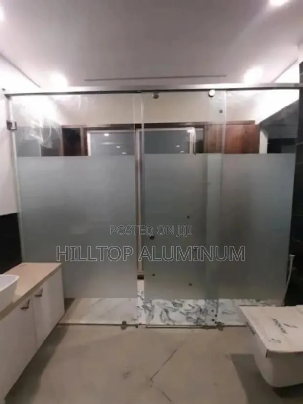 Sliding Showerr Glazz Design · Photo 1