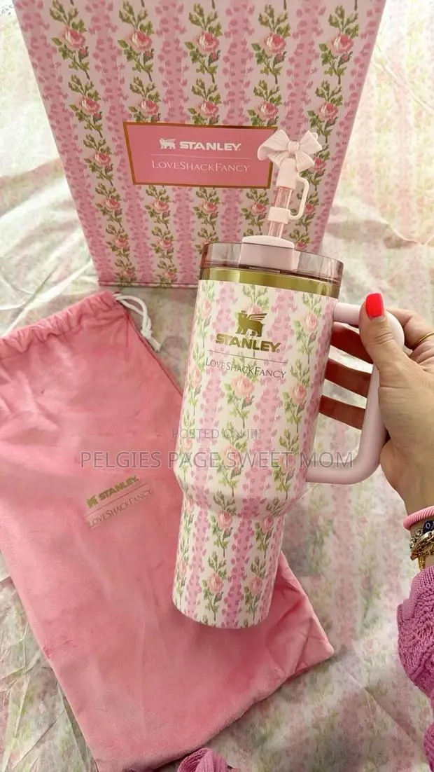 LOVESHACKFANCY Stanley Cup · Photo 1