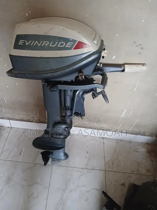 Used Outboard Moto · Photo 1