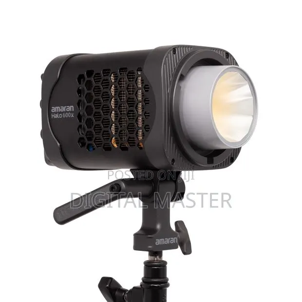 Amaran Halo 600x Bi-Color Led Monolight · Photo 1