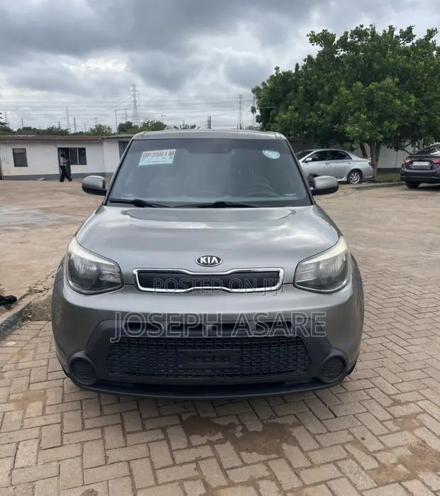 Kia Soul Hatchback 2016 Red · Photo 1