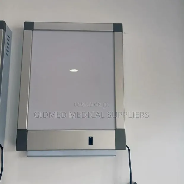 X Ray Viewer Small · Photo 1