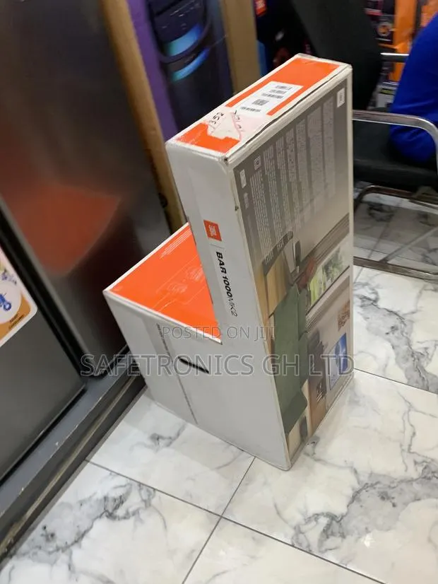 Unique Sleek Bluetooth JBL Bar 1000 Mk2 Electric Soundbar · Photo 1