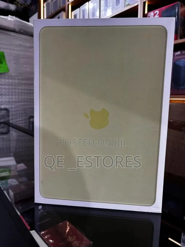New Laptop Apple MacBook Neo 2026 8GB AMD A6 SSD 512GB · Photo 1