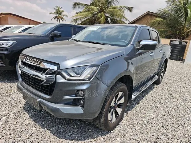 Isuzu D-MAX 2022 Gray · Photo 1