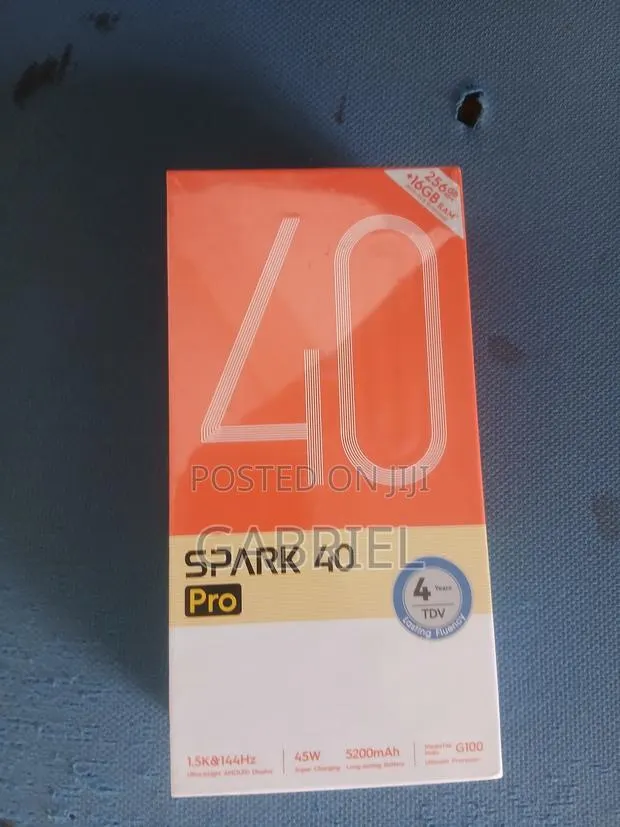 New Tecno Spark 40 Pro 256 GB Black · Photo 1