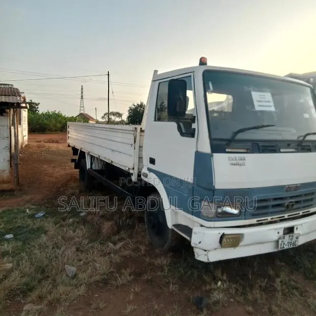Tata 709e Truck