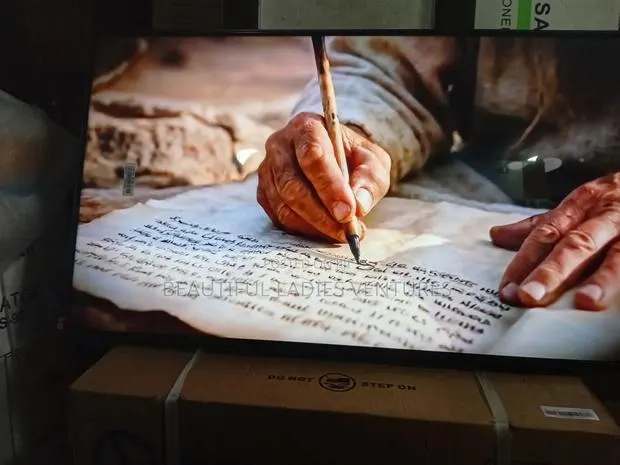 Samsung 43” Smart Tv – Your Gateway to Endless Entertainment · Photo 1