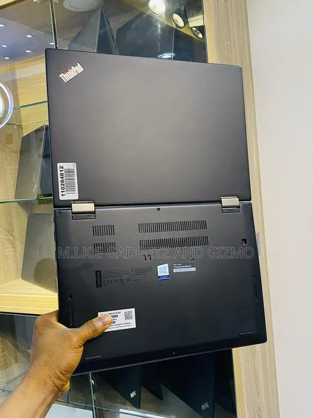 Laptop Lenovo ThinkPad X390 Yoga 8GB Intel Core i5 SSD 256GB · Photo 1